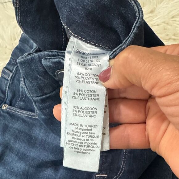 Good American Indigo Legs Crop Jeans - Picture 10 of 12